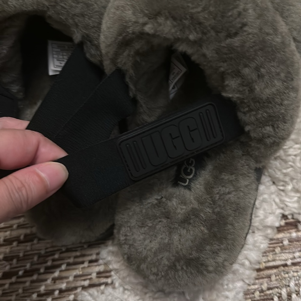 Ugg Slides Slippers Size 7 - image 5